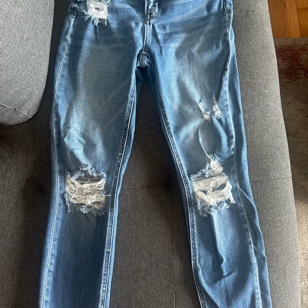 Trendy Distressed Skinny Jeans for Women